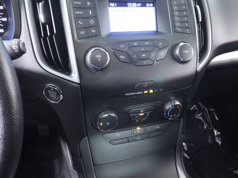 2019 Ford Edge SE