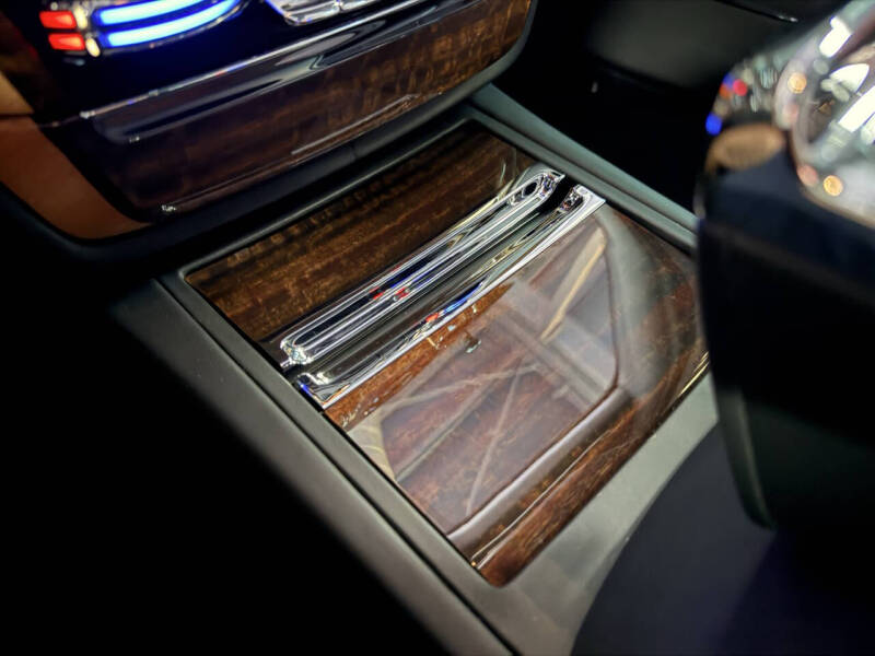 2019 Rolls-Royce Phantom