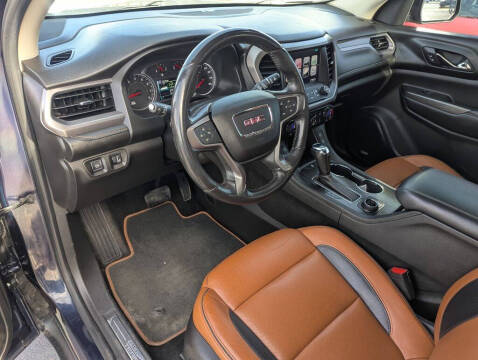 2017 GMC Acadia SLT-1