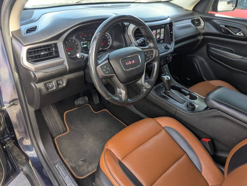 2017 GMC Acadia SLT-1