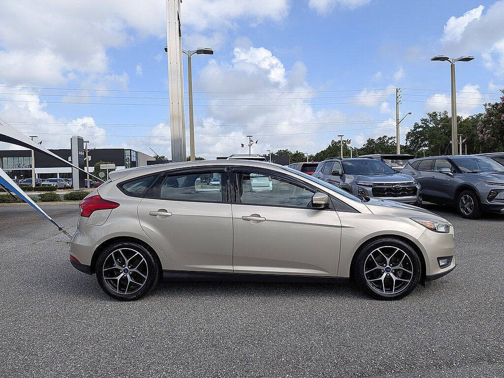 Gold 2017 Ford Focus SEL SEL 4dr Hatchback 2
