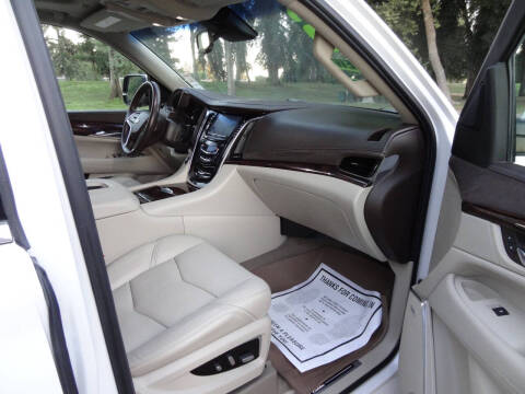 2016 Cadillac Escalade ESV Premium Collection