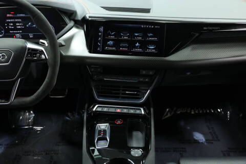 2022 Audi RS e-tron GT quattro