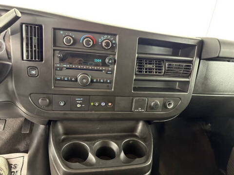 2021 Chevrolet Express LS 3500