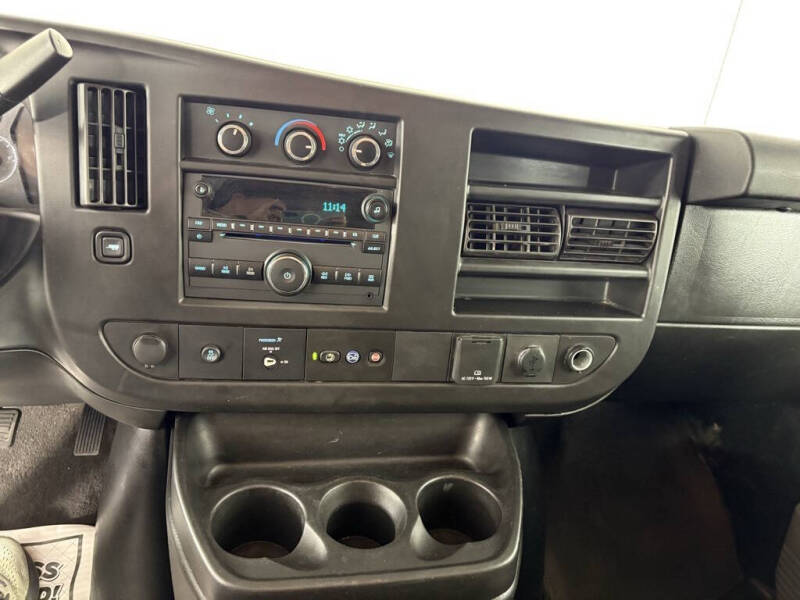 2021 Chevrolet Express LS 3500