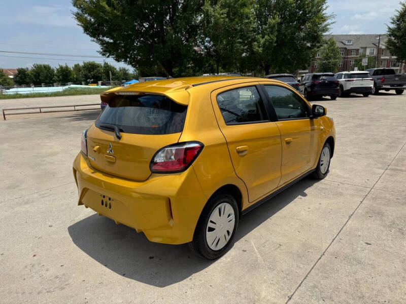 2024 Mitsubishi Mirage ES