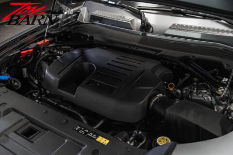 2023 Land Rover Defender 110 X-Dynamic SE