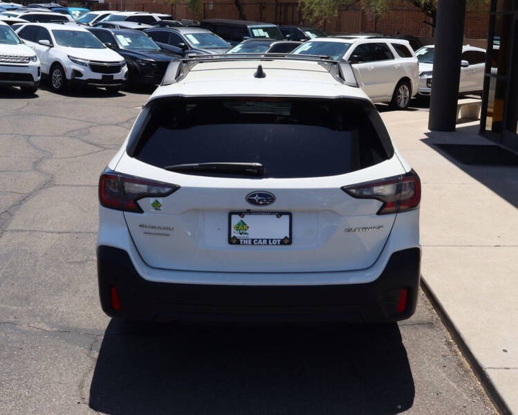 2022 Subaru Outback Premium