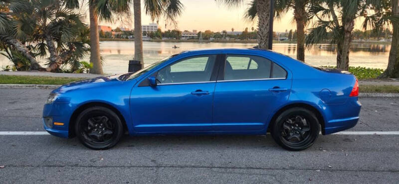 2011 Ford Fusion SE's photo