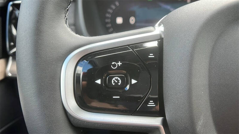 2026 Volvo XC90 B6 Plus 7P