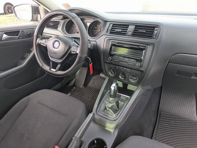 2015 Volkswagen Jetta