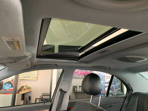 2005 Mercedes-Benz E-Class E 320