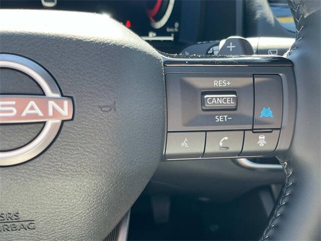 2025 Nissan Rogue SL