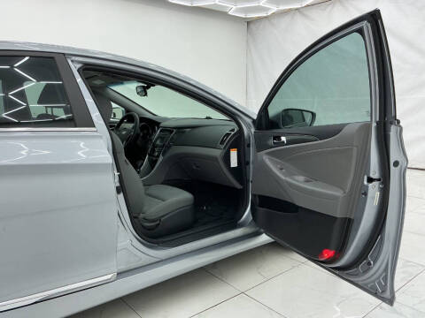 2015 Hyundai Sonata Hybrid