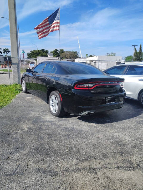 2016 Dodge Charger SE