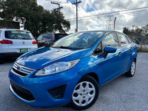 2012 Ford Fiesta for sale at Das Autohaus Quality Used Cars in Clearwater FL