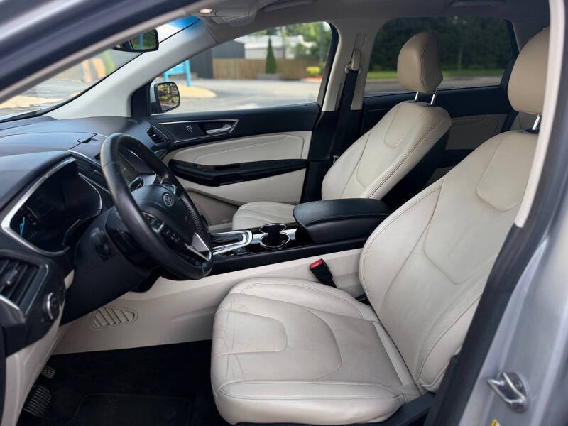 2018 Ford Edge Titanium