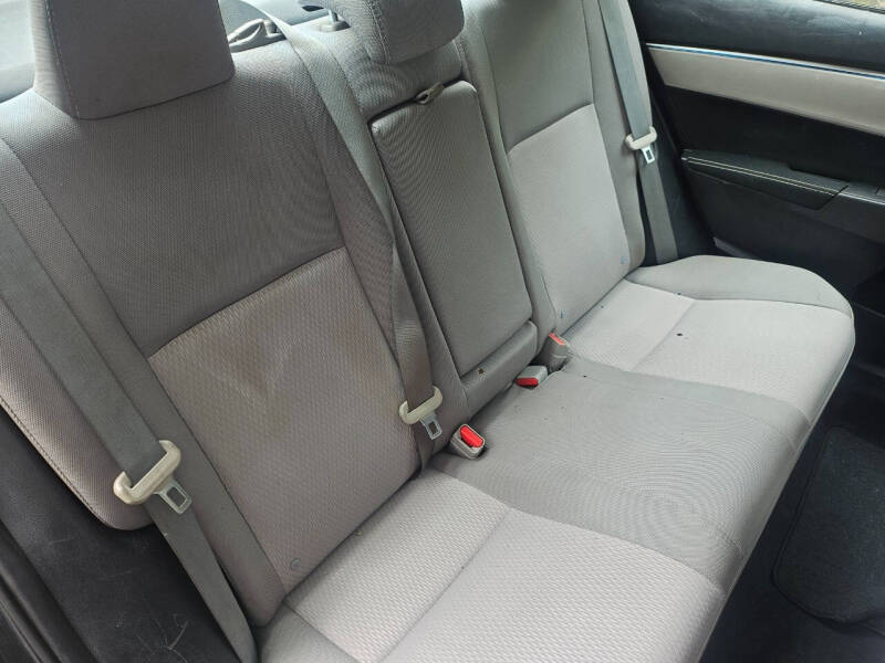 2015 Toyota Corolla LE