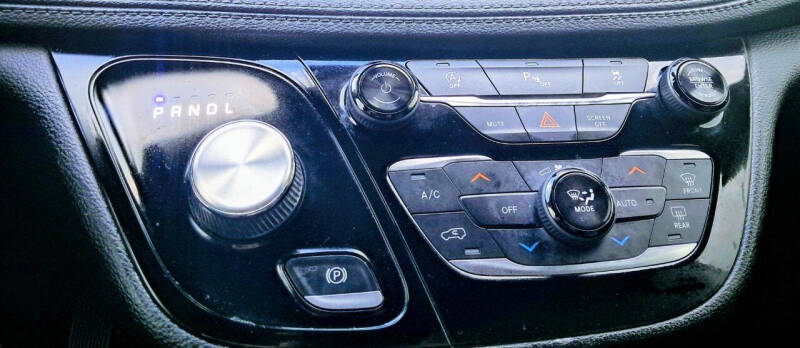 2020 Chrysler Pacifica Limited