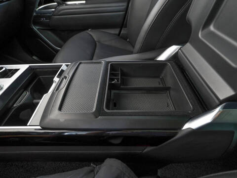 2023 Land Rover Range Rover P400 SE