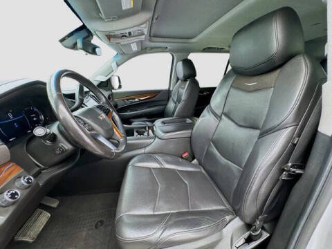 2020 Cadillac Escalade Luxury