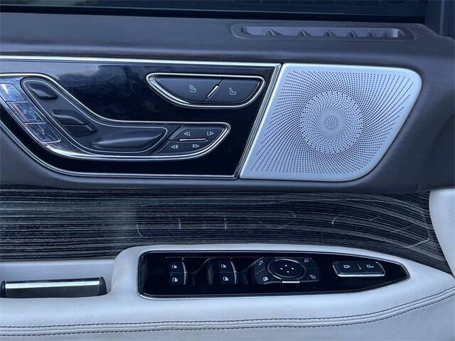 2023 Lincoln Navigator L Black Label