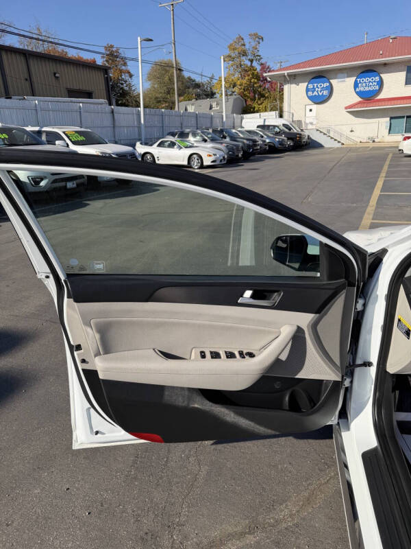 2017 Hyundai Sonata Sport