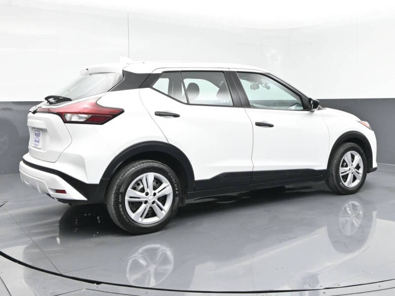 2021 Nissan Kicks S