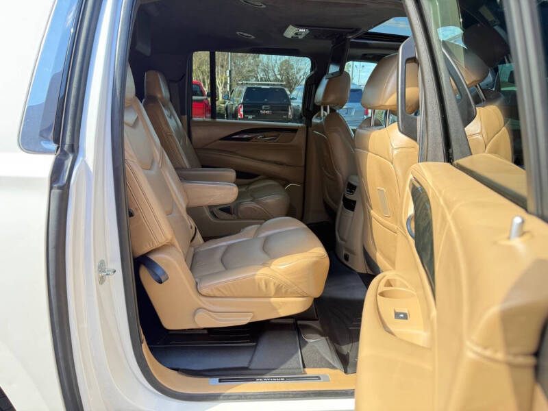 2020 Cadillac Escalade ESV Platinum