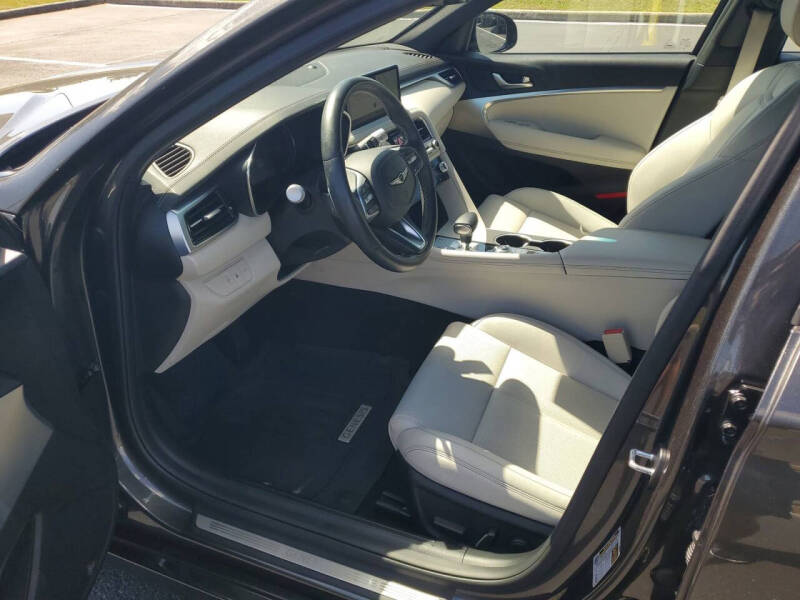2025 Genesis G70
