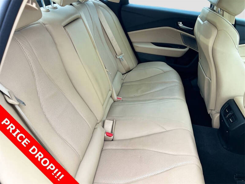 2022 Acura TLX SH-AWD w/Advance