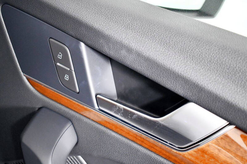 2022 Audi Q5 quattro S line Prem Plus 45 TFSI