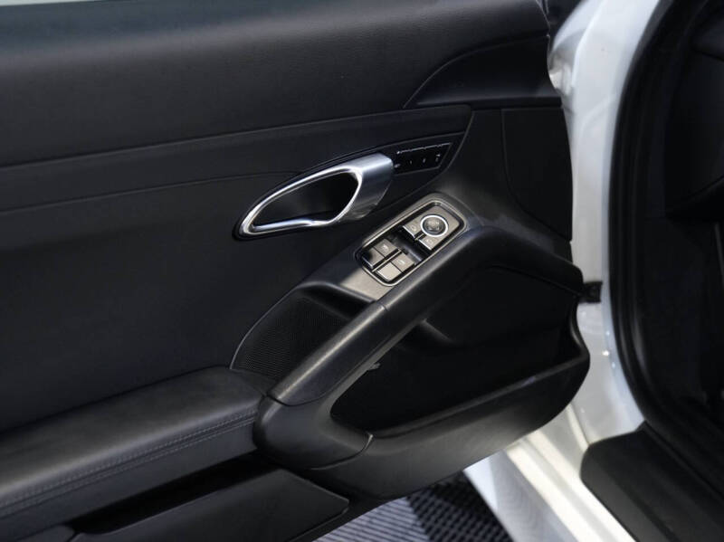 2014 Porsche Cayman S