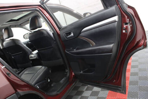 2017 Toyota Highlander SE