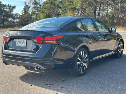 2020 Nissan Altima 2.5 SR