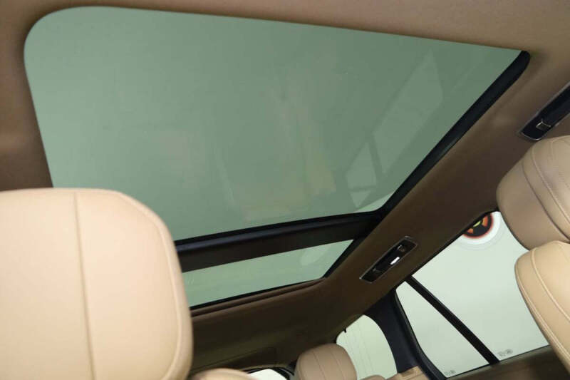 2024 Land Rover Range Rover P400 SE