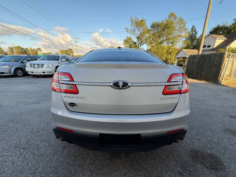 2014 Ford Taurus Limited
