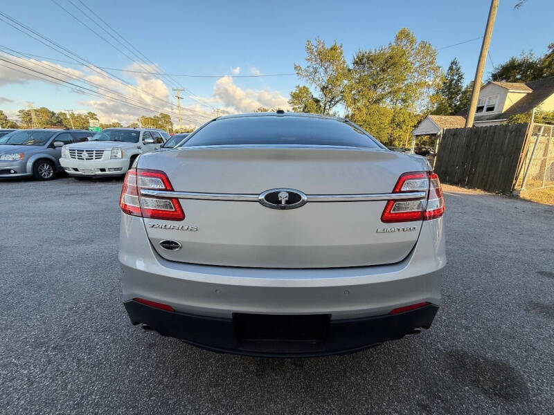 2014 Ford Taurus Limited