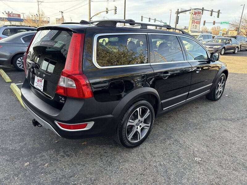 2013 Volvo XC70 T6 Premier Plus