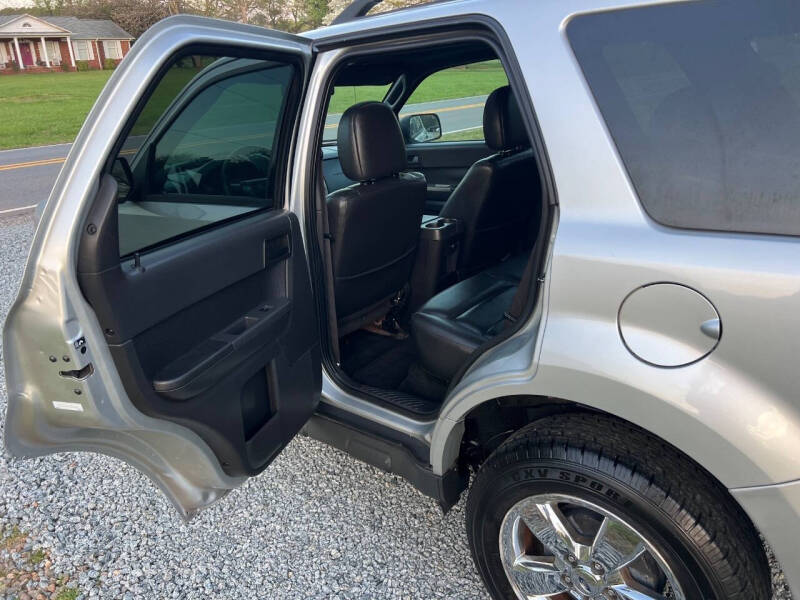 2009 Ford Escape XLT