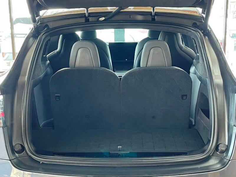 2022 Tesla Model X Plaid