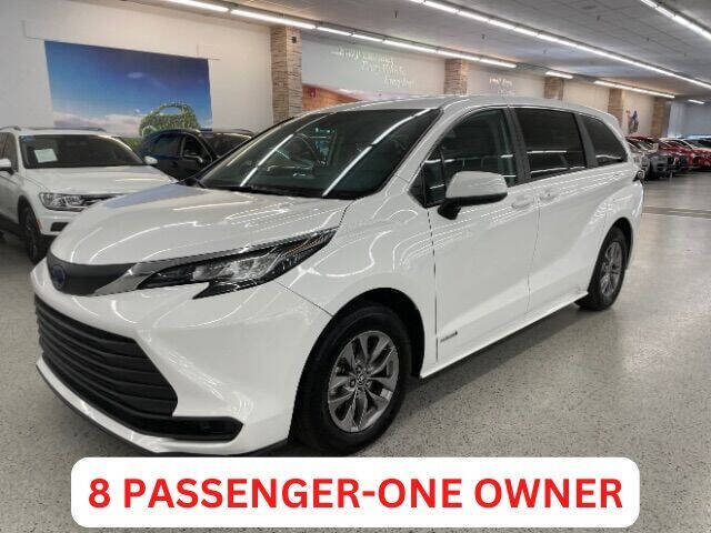 2021 Toyota Sienna for sale at Dixie Motors in Fairfield OH