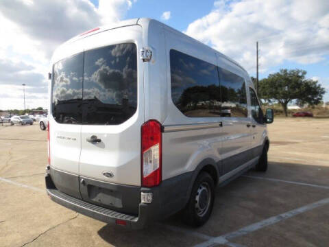 2016 Ford Transit 150 XLT