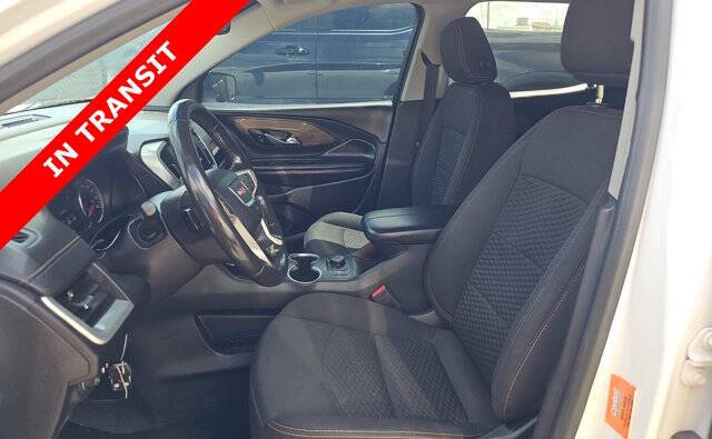 White 2020 GMC Terrain SLE 4x4 SLE 4dr SUV 8
