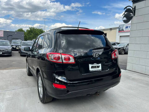 2011 Hyundai Santa Fe SE