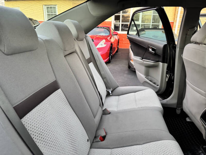 2014 Toyota Camry LE