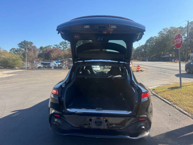 2021 Aston Martin DBX