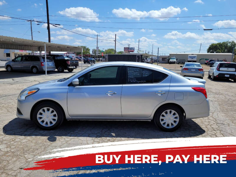 2016 Nissan Versa for sale at Meadows Motor Company in Cleburne TX