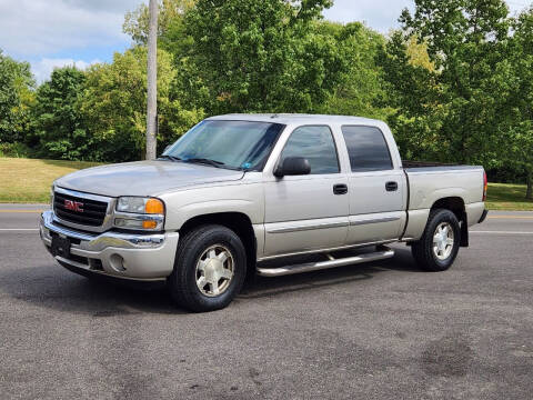 2005 GMC Sierra 1500 for sale at Superior Auto Sales in Miamisburg OH