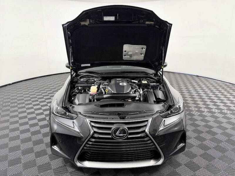 2018 Lexus IS 300